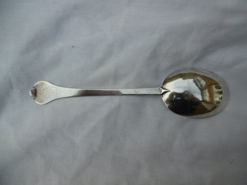 1680 very rare Southampton Trefid spoon made by Peter Webb 20cms long
