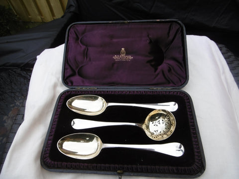 1725 very rare cased set of silver spoons and very rare sifter ladle