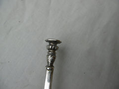 1628 excellent Charles 1st Seal Top spoon by Edward Hole with period initials