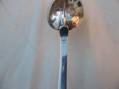 1678 beautiful Charles 11 Lace back tablespoon by Robert King 41g