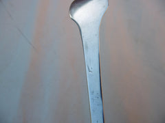 1678 beautiful Charles 11 Lace back tablespoon by Robert King 41g