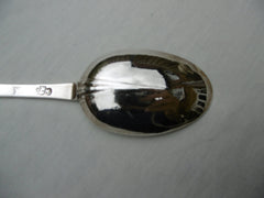 1700 lovely William 111 trefid spoon by William Matthew good marks 40g
