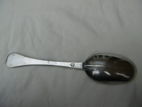 1701 lovely William 111 Trefid tablespoon by John Broake 57g