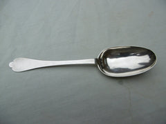 1703 Quality Queen Anne Trefid tablespoon by Lawrence Jones 54g
