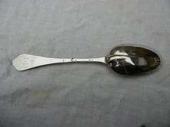 1704 very nice Queen Anne Dognose tablespoon by Isaac Davenport 44g