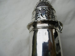 1704 stunning Queen Anne large Lighthouse caster with great period Armorial crest 290g