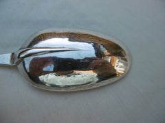 1705 really good Queen Anne Dog nose tablespoon by Henry Greene 42g