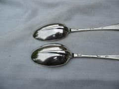 1709 very rare pair of Queen Anne spoons by John Broake