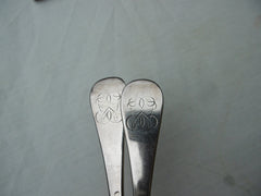 1709 rare pair of Queen Anne rat tail tablespoons by Henry Greene 120g mirror crest