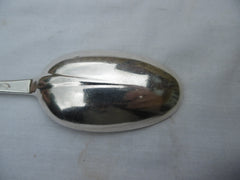 1709 fine Queen Anne tablespoon by Thomas Sadler 62g