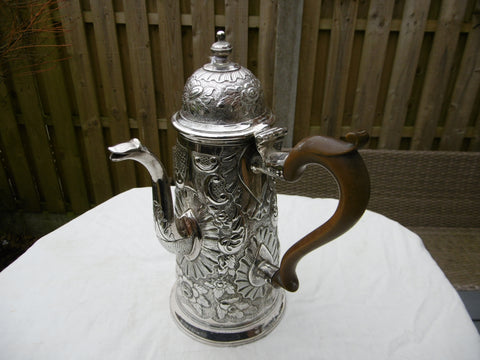 1712 rare fine Queen Anne silver coffee pot 700 grams see photos