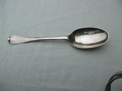 1712 excellent Queen Anne tablespoon by Isaac Davenport great hallmarks 50g