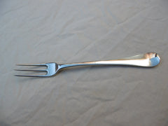 1715 rare George 1st Britannia standard 3 pronged fork with Stag Crest 43 grams