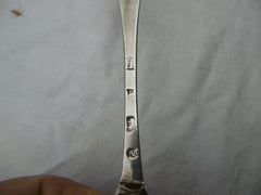 1717 fine George 1st spoon by Andrew Archer great hallmarks 45g