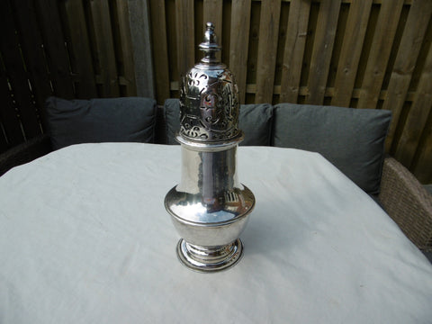 1721 large impressive Britannia standard caster by Thomas Folkingham 330g 11ozs