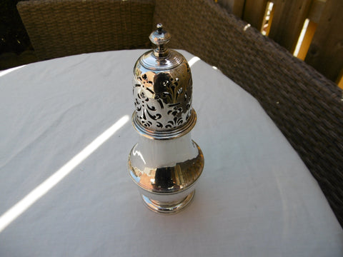 1721 fine Large George 1st Britannia Standard caster by Samuel Welder 190g