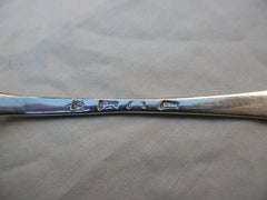 1723 rare George 1st 3pronged dessert fork by Paul Hanet nice crest 25 grams