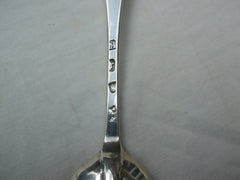 1725 lovely George 1st rat tail tablespoon by rare maker Timothy Ley 60g
