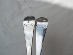 1727 fine pair of George 1st rat tail tablespoons by William Toone 115g