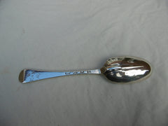 1729 fine rat tail George 11 tablespoon by John Robinson , very good marks 51g