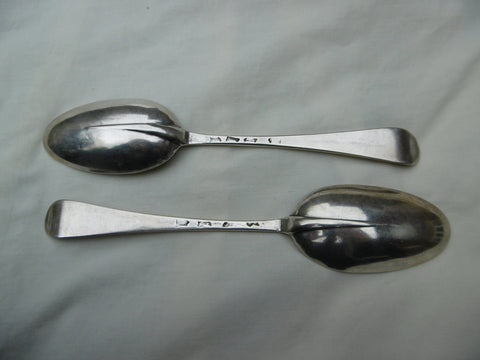 1730 fine pair of George 1st rat tail spoons by W Soame 78g