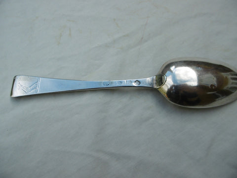 1732 fine George 11 Irish Dublin Hanoverian tablespoon by Christopher Skinner 74g