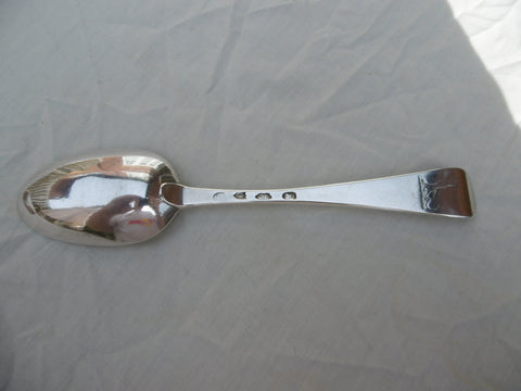 1749 fine George 11 Irish Dublin tablespoon by John Laughlin Hound crest 70g