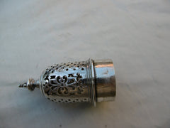 1749 fine large George 11 caster by Jabez Daniel 174 grams