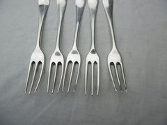 1751 rare set of 5 George 11 3 pronged dessert forks by E Coker 200g great crest
