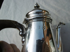 1754 fine George 11 coffee pot with stunning Armorial crest 510 grams see photos
