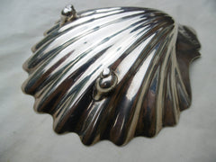 1760 lovely early George 111 butter shell / dish by Edward Aldridge 105g