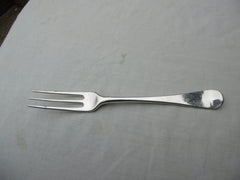 1764 fine Georgian silver 3 pronged fork with lovely crest 60g