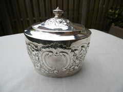 1768 lovely George 111 silver tea caddy 270 grams