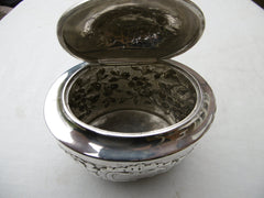 1768 lovely George 111 silver tea caddy 270 grams