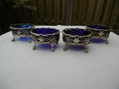 1768 matching set of 4 Georgian silver salts by the Hennells with liners