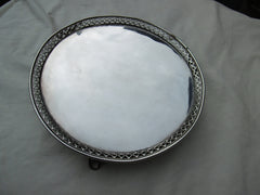 1769 very fine George 111 salver with cast border by John Carter 390 grams