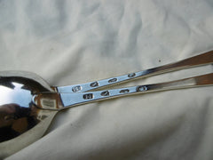 1770 stunning pair of cased Irish hookend basting spoons by John Locker 220g
