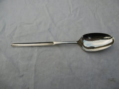 1771 large George 111 marrow spoon 23cms long