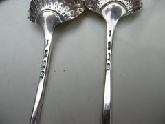 1771 beautiful cased pair of George 111 Onslow pattern ladles by William Fearn 116  grams