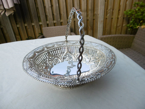 1774 Beautiful George 111 silver swing handled basket by maker SM 150 grams
