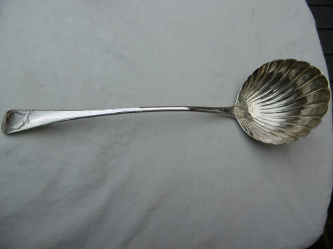 1775 stunning large Georgian Irish Soup ladle by M Keating 155g