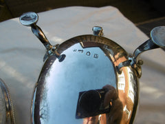 1776 top quality pair of Georgian silver gravy boats by T Evans 650 grams nice crest