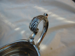 1776 top quality pair of Georgian silver gravy boats by T Evans 650 grams nice crest