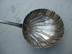 1785 very good Georgian Irish Bright cut star Soup ladle by J Shields 106g