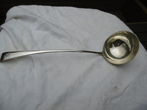 1791 large Georgian silver soup ladle in Scottish Aberdeen crest 180g
