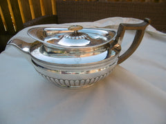 1805 quality Irish Georgian teapot Dublin by James Scott 750 grams