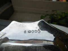 1806 fine Georgian silver Snuff tray and Snuffers with matching period crest 300g