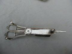 1806 fine Georgian silver Snuff tray and Snuffers with matching period crest 300g