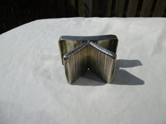 1809 lovely George 111 double lidded snuff box by William Eaton 100g