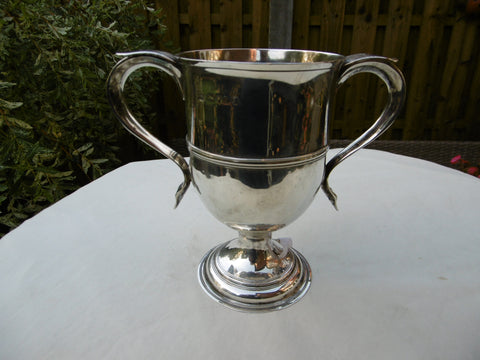 1816 very nice George 111 silver cup by William Bateman 330 grams